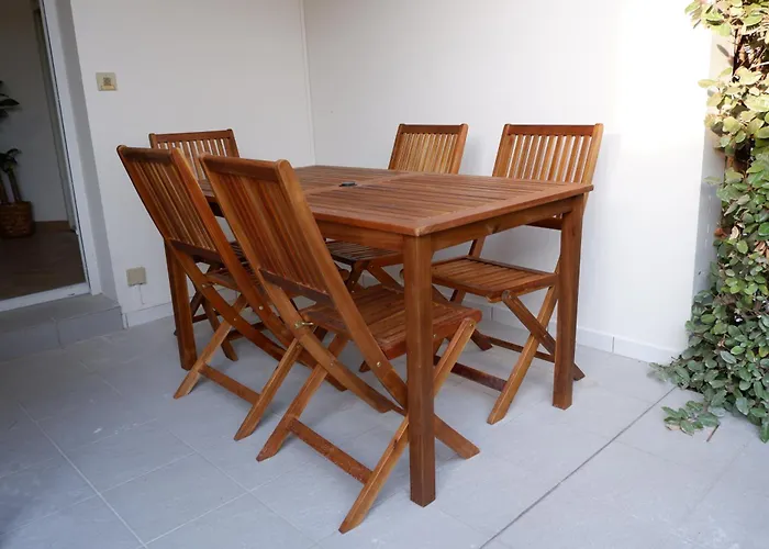 Duplex - Et Port A 2 Min *