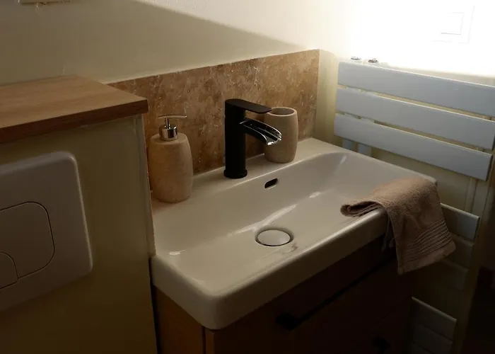 Duplex - Et Port A 2 Min *