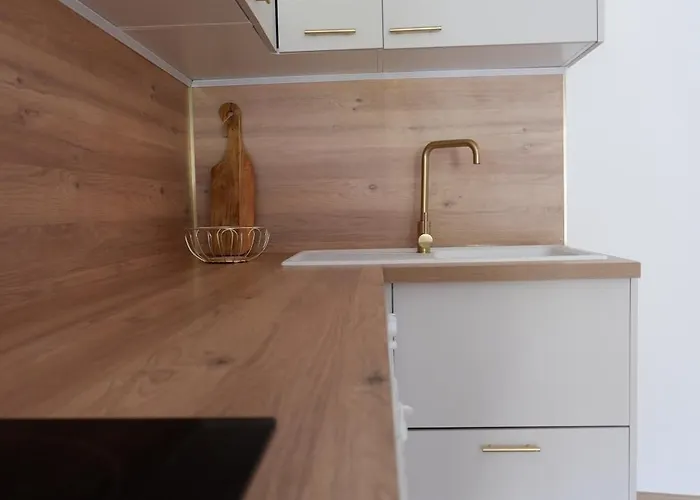 Duplex - Et Port A 2 Min *